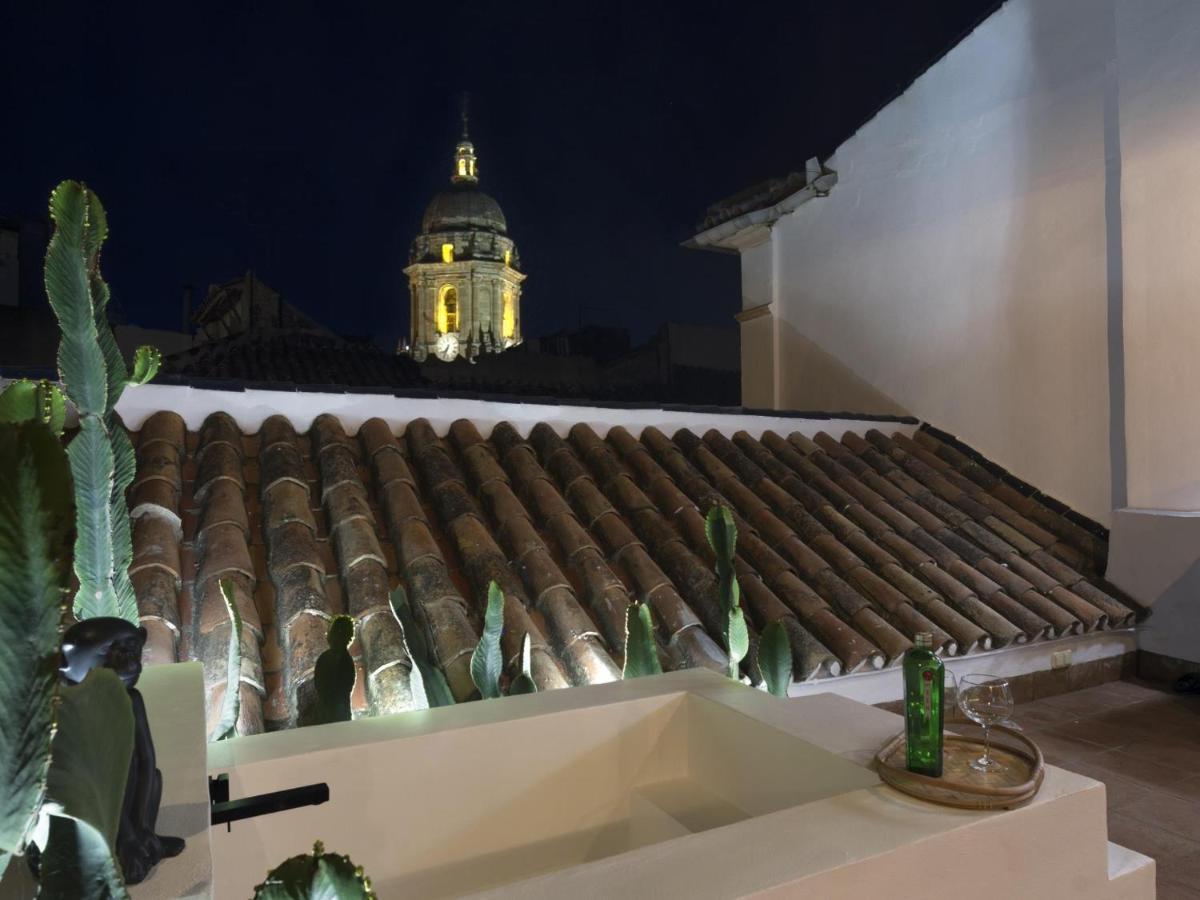 Old City Center Penthouse Malaga Exterior photo